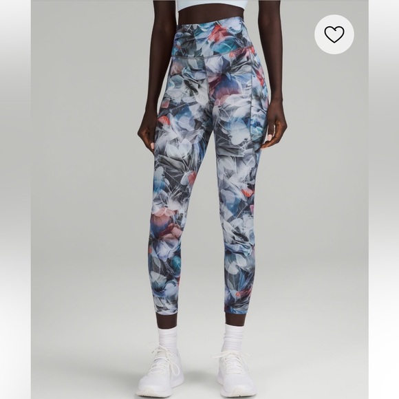 lululemon fast and free high rise tights 25” pockets size 2 - Picture 1 of 3